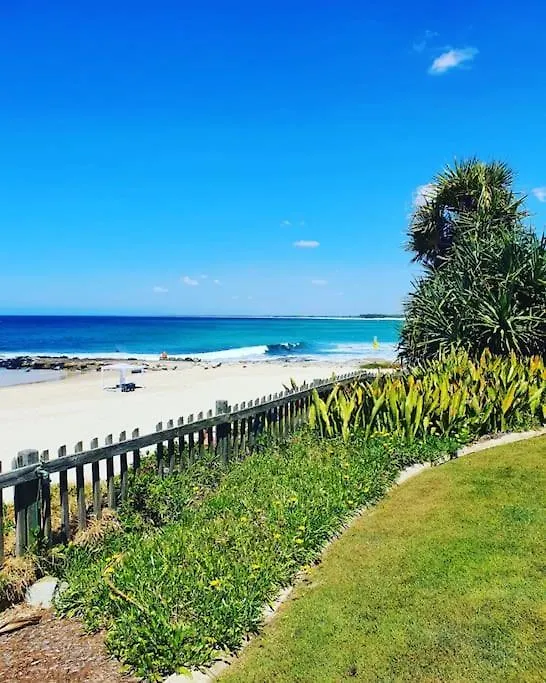 Ultimate Coastal Escape + Amazing Views Appartement Caloundra