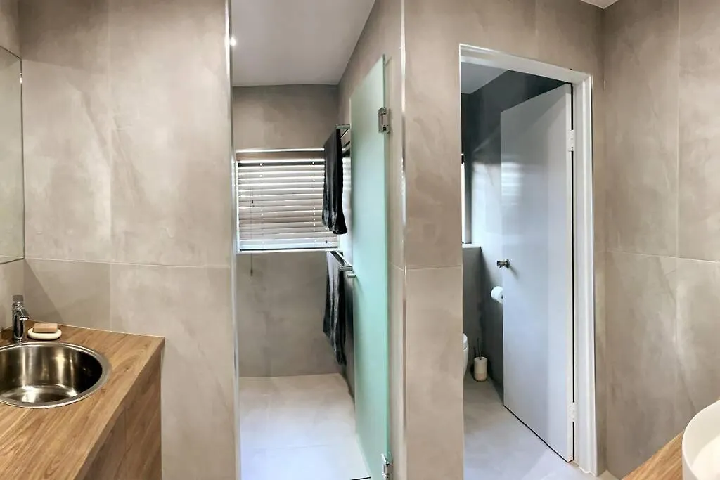 Ultimate Coastal Escape + Amazing Views Appartement Caloundra Australië